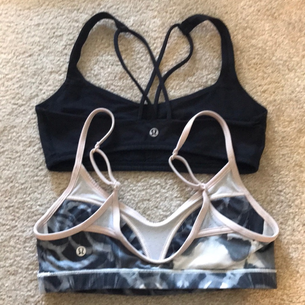 Lululemon sports bra